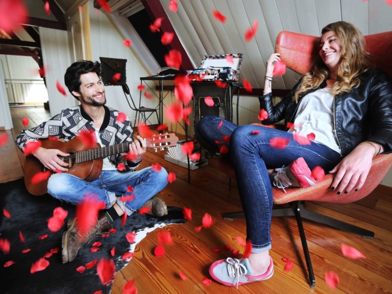 camille-en-niek-in-de-escaperoom-voor-de-liefde_20180105111919